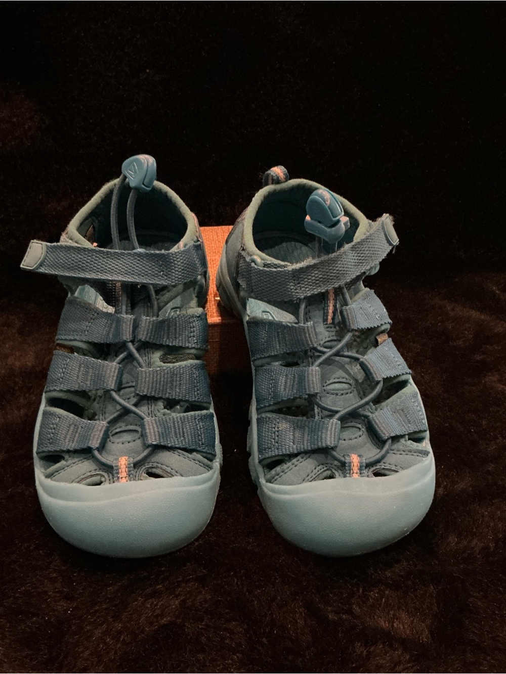 Keen Newport H2 Kids Teal Blue Closed-Toe Waterproof Sandals Size 13
